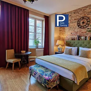 Sleepwell Nowy Swiat Apart-hotel