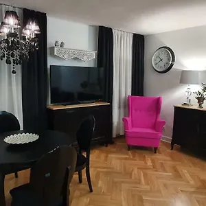  Apartment Apartament Twarda